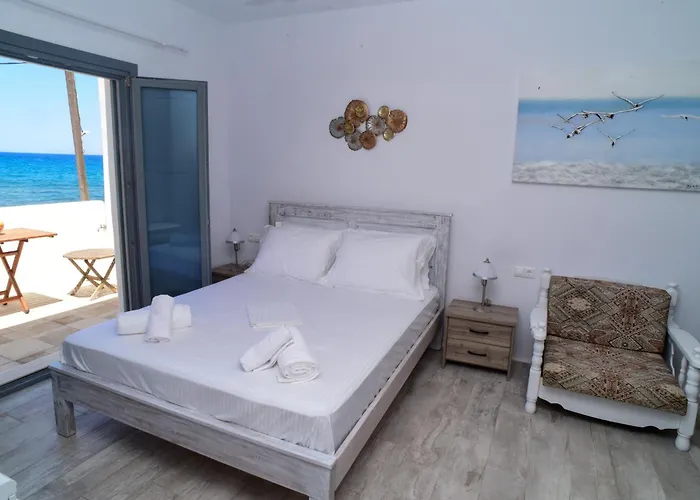 Naxos Town Sea And Sunset View Front Апартаменты *